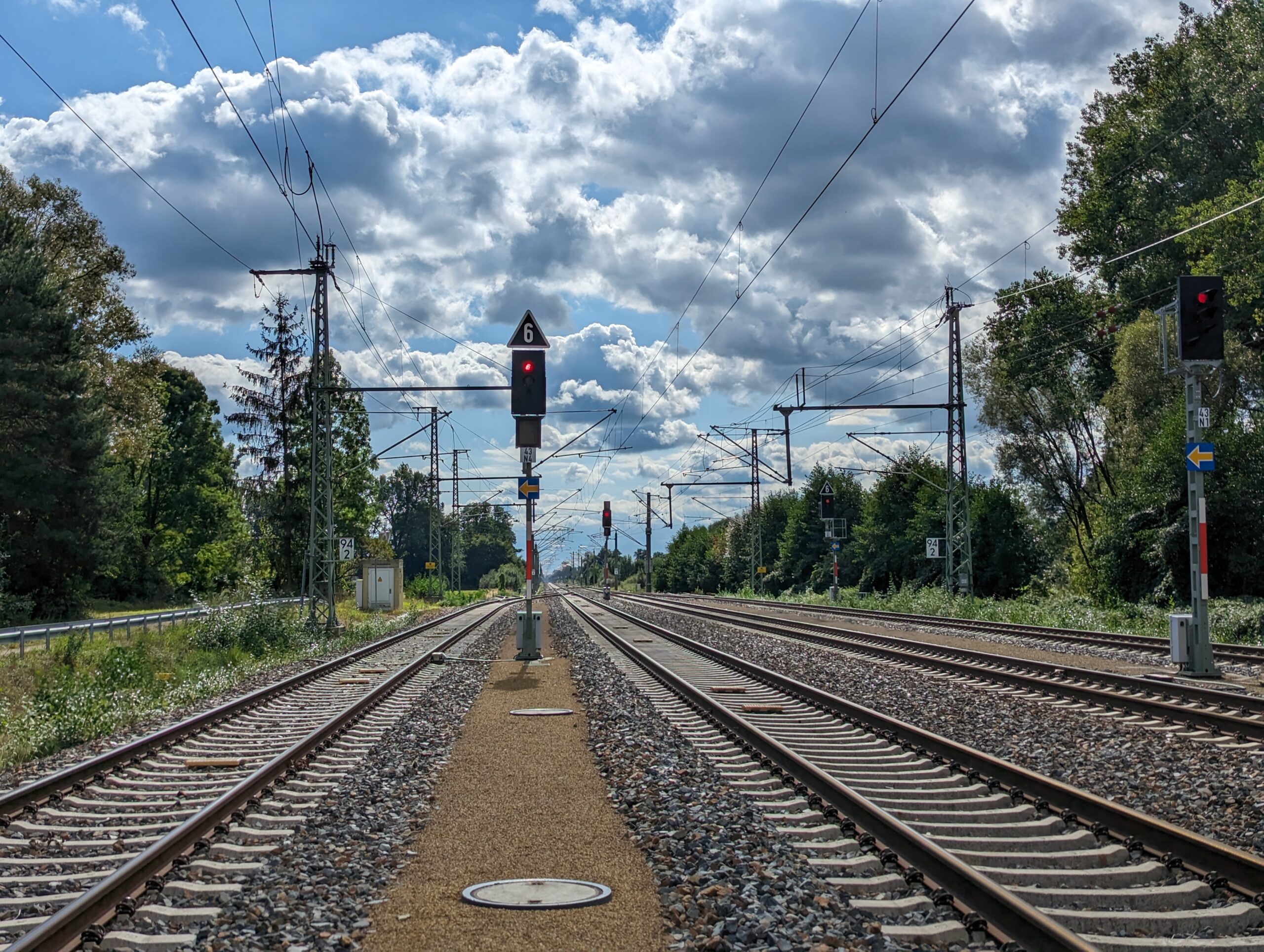 Spezifikation-Digitales-Register-im-Innovation-Pillar-R2DATO-WP27-des-Europe's-Rail-Joint-Undertaking